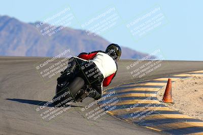 media/Jan-09-2022-SoCal Trackdays (Sun) [[2b1fec8404]]/Turn 12 Backside (130pm)/